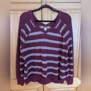 We The Free Sweater Size XL
